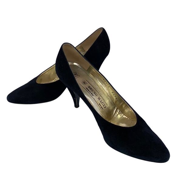 Bruno Magli Diana Women's Black Suede Almond Toe Cone Heel Pumps Size 9 AAA - Picture 1 of 13